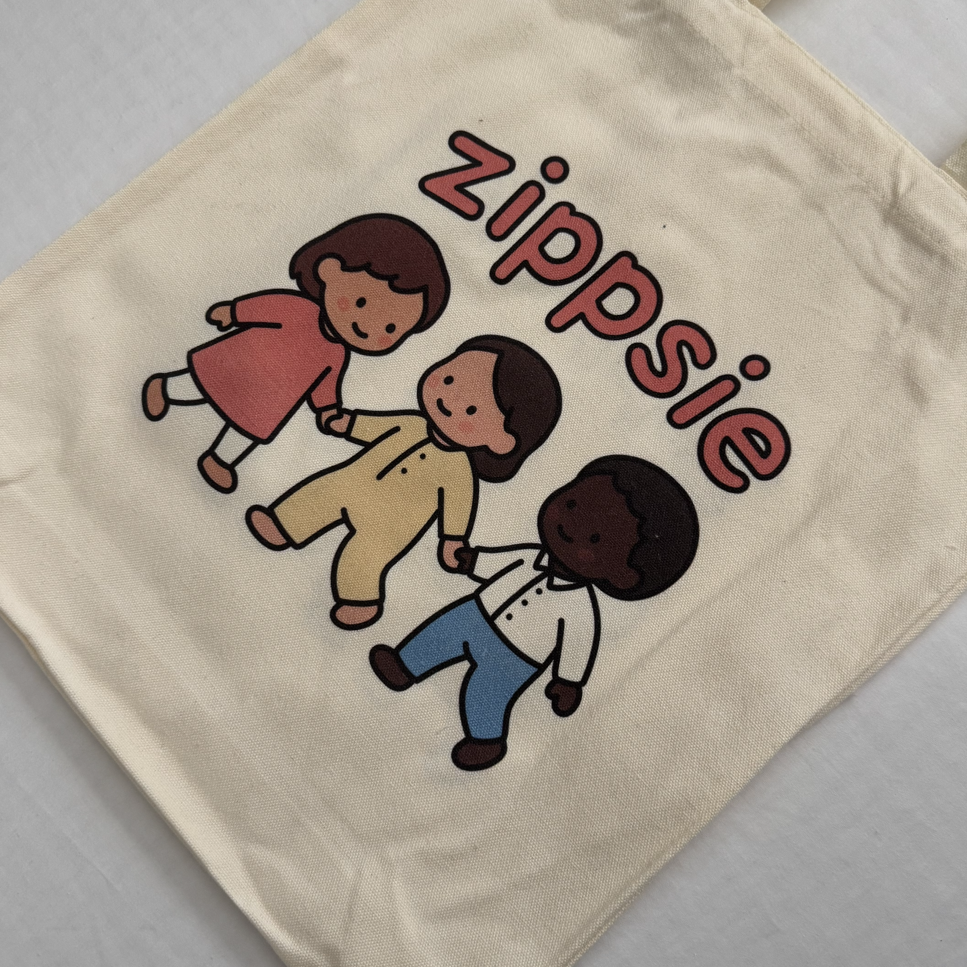 Zippsie Tote